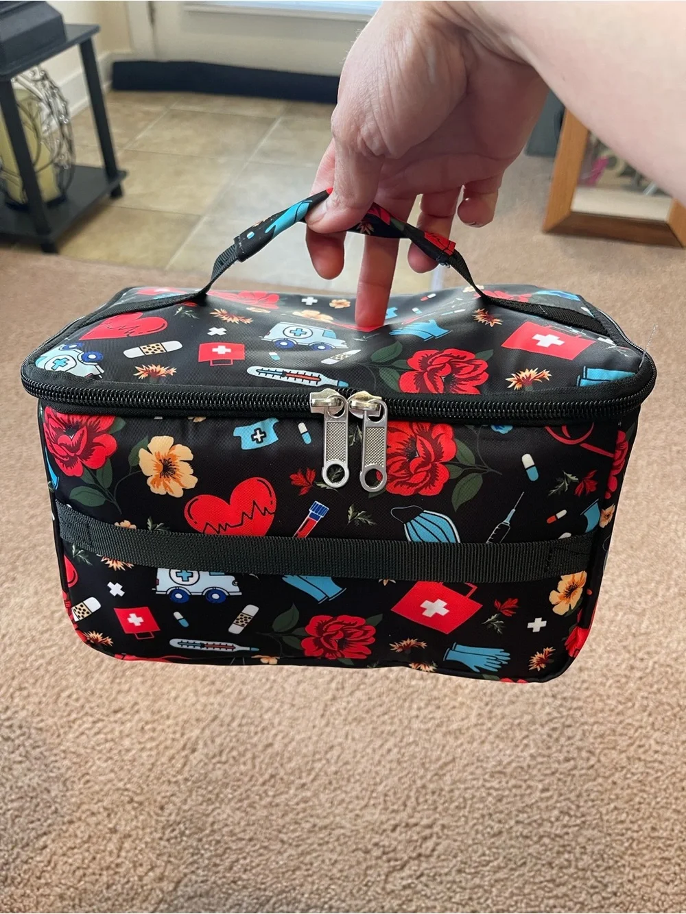 Medical-Themed HealthCare Icon Pattern Lunch Bag
